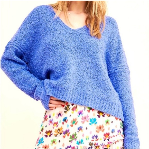 Free People Finders Keepers Sweater - size L - V neck - Picture 1 of 7